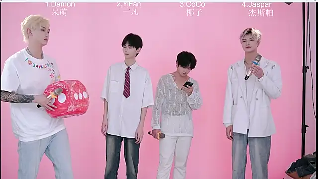 XL-CandyShop online show from April 2026 07:14:01 AM