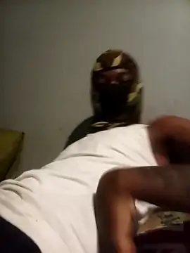 Snapshot of mkontiwonke chatting on April 2026 05:52:01 AM mkontiwonke online show from April 2026 05:52:01 AM