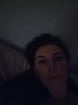 Snapshot of AngelsScent chatting on April 2026 09:04:02 PM AngelsScent online show from April 2026 09:04:02 PM