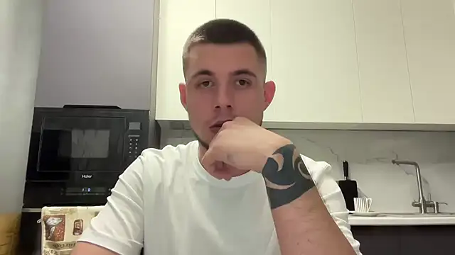 Viktor348 online show from April 2026 12:38:02 PM