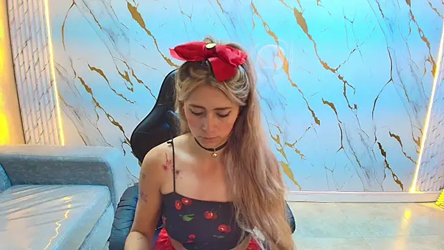 Summer tf online show from April 2026 02:53:02 PM