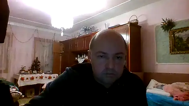 Luceriusbigass online show from December 2024 05:22:02 PM