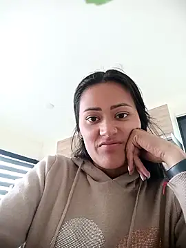 Snapshot of trululusexy chatting on April 2026 10:03:01 PM trululusexy online show from April 2026 10:03:01 PM