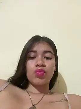 Snapshot of Kloe_zaf chatting on May 2026 05:59:02 AM Kloe zaf online show from May 2026 05:59:02 AM
