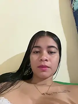 Snapshot of Kloe_zaf chatting on July 2026 03:19:01 AM Kloe zaf online show from July 2026 03:19:01 AM