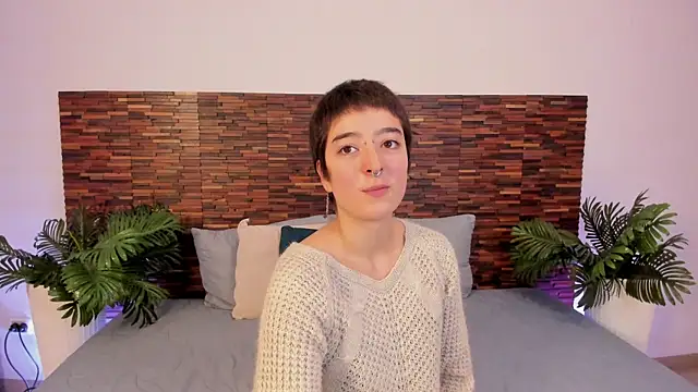 Snapshot of Atheena__ chatting on May 2026 12:00:02 PM Atheena online show from May 2026 12:00:02 PM