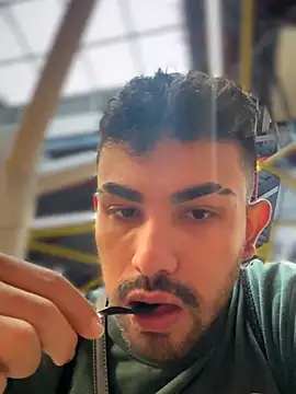 Big Snake77 online show from April 2026 08:43:01 PM