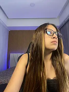 Snapshot of Ambar_Zaf chatting on May 2026 07:19:02 PM Ambar Zaf online show from May 2026 07:19:02 PM
