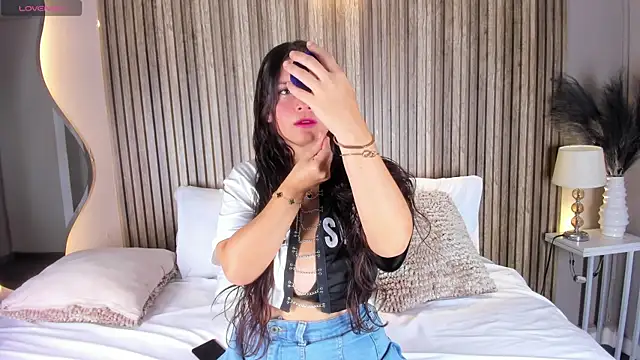 NicolSantos online show from April 2026 11:39:02 AM