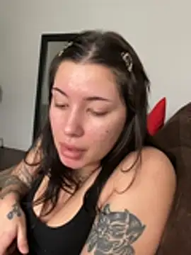 cherryxxox online show from April 2026 07:09:02 PM