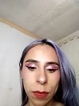 Snapshot of purpul-rose chatting on April 2026 07:18:02 PM purpul-rose online show from April 2026 07:18:02 PM