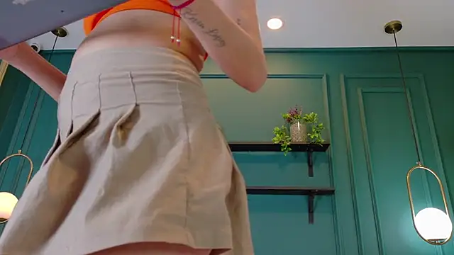 Snapshot of milurousse chatting on April 2026 07:29:01 PM milurousse online show from April 2026 07:29:01 PM