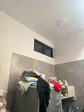 Natigoonzalez online show from June 2026 02:52:01 PM