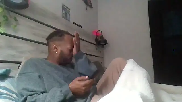 Snapshot of zdaddymm chatting on June 2026 07:12:01 PM zdaddymm online show from June 2026 07:12:01 PM