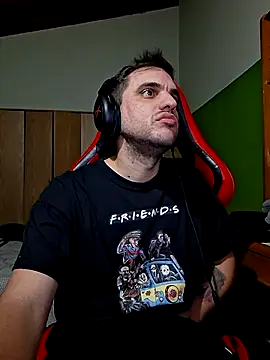 Snapshot of Gonza42OArg chatting on April 2026 03:17:01 AM Gonza42OArg online show from April 2026 03:17:01 AM