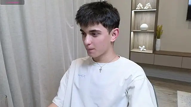 alexander 18 xxl online show from August 2026 09:14:01 AM