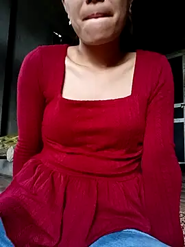 Snapshot of mia0033 chatting on April 2026 02:27:02 AM mia0033 online show from April 2026 02:27:02 AM