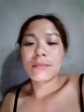 Snapshot of mia0033 chatting on April 2026 02:33:01 PM mia0033 online show from April 2026 02:33:01 PM