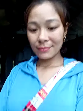 Snapshot of mia0033 chatting on May 2026 10:31:01 AM mia0033 online show from May 2026 10:31:01 AM