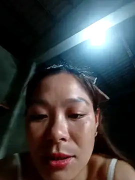 Snapshot of mia0033 chatting on May 2026 05:13:01 AM mia0033 online show from May 2026 05:13:01 AM