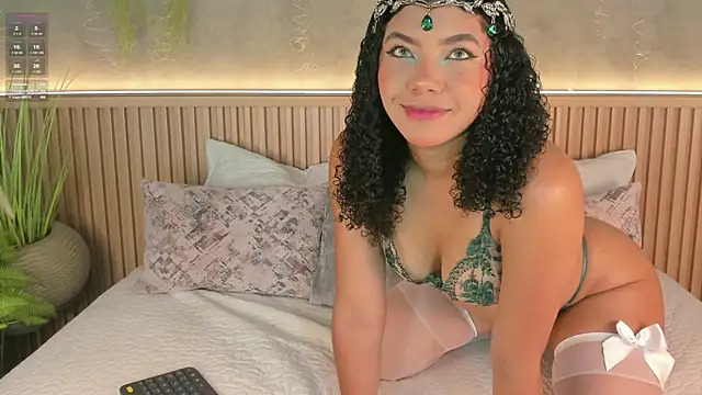 Snapshot of Layla_Banks chatting on June 2026 08:31:01 PM Layla Banks online show from June 2026 08:31:01 PM
