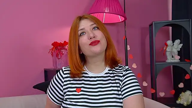 Snapshot of MargaritaMoone chatting on April 2026 02:44:01 PM MargaritaMoone online show from April 2026 02:44:01 PM