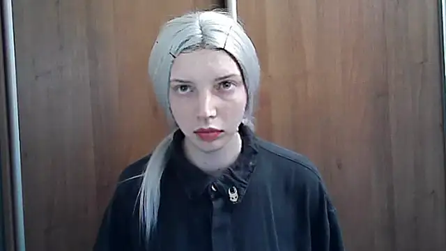 Snapshot of Crimson_Lady chatting on May 2026 05:41:01 PM Crimson Lady online show from May 2026 05:41:01 PM