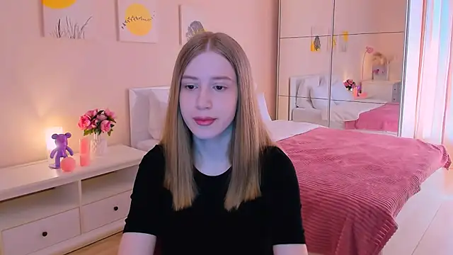 cheeky chick online show from May 2026 01:17:02 PM