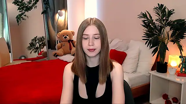 cheeky chick online show from May 2026 01:17:01 PM