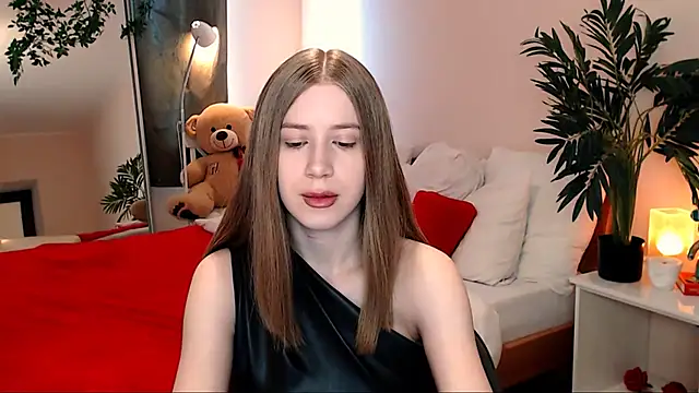 cheeky chick online show from May 2026 01:18:02 PM