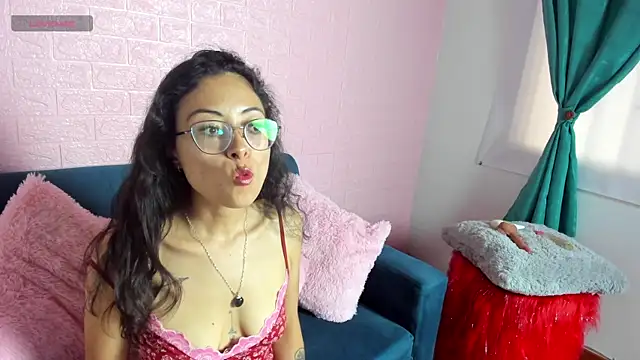 Snapshot of Kat_santana chatting on April 2026 09:53:02 PM Kat santana online show from April 2026 09:53:02 PM