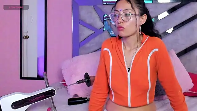 Snapshot of Kat_santana chatting on April 2026 06:03:02 PM Kat santana online show from April 2026 06:03:02 PM
