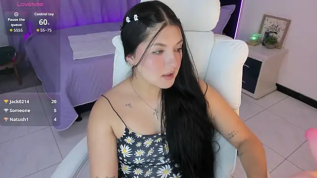 Snapshot of Celestee_21 chatting on June 2026 01:28:02 AM Celestee 21 online show from June 2026 01:28:02 AM