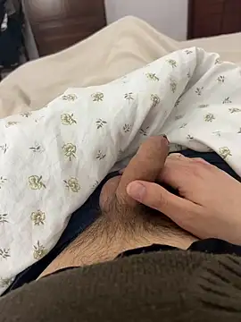 MikeMike189 online show from April 2026 10:54:02 PM