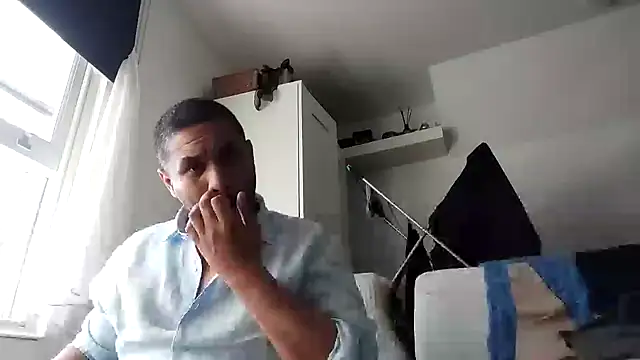 Snapshot of Seadog_66 chatting on April 2026 04:56:02 PM Seadog 66 online show from April 2026 04:56:02 PM