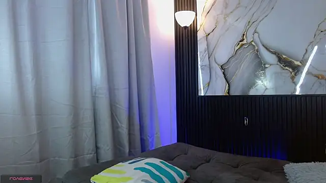 Snapshot of triiangel_latinboy chatting on May 2026 02:45:01 PM triiangel latinboy online show from May 2026 02:45:01 PM