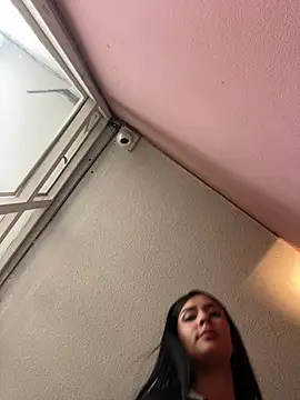Snapshot of AlanaMartinez_Pink chatting on April 2026 09:32:02 PM AlanaMartinez Pink online show from April 2026 09:32:02 PM