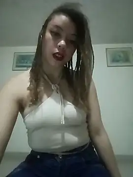 SweetJeii online show from May 2026 09:31:01 PM