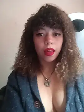 SweetJeii online show from July 2026 05:45:01 PM