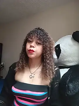 SweetJeii online show from July 2026 05:50:02 PM