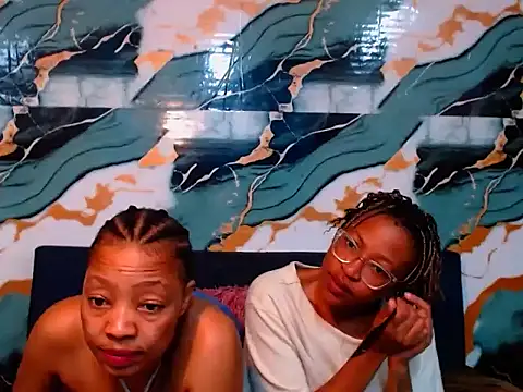 Snapshot of choclatelips_xxx chatting on July 2026 05:46:02 AM choclatelips xxx online show from July 2026 05:46:02 AM