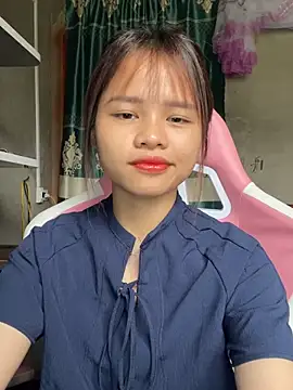 Snapshot of mayha11 chatting on April 2026 02:03:02 AM mayha11 online show from April 2026 02:03:02 AM