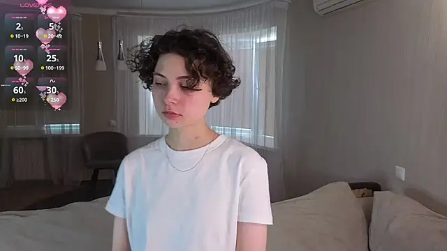 Snapshot of AllisonKierce chatting on May 2026 03:15:01 AM AllisonKierce online show from May 2026 03:15:01 AM