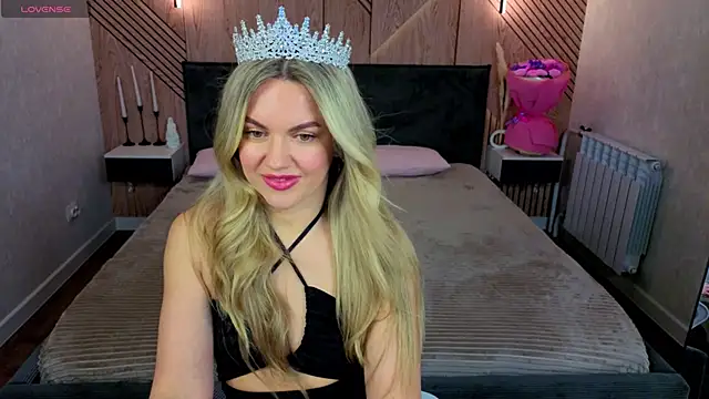Jennifer Perezz online show from May 2026 05:00:01 PM