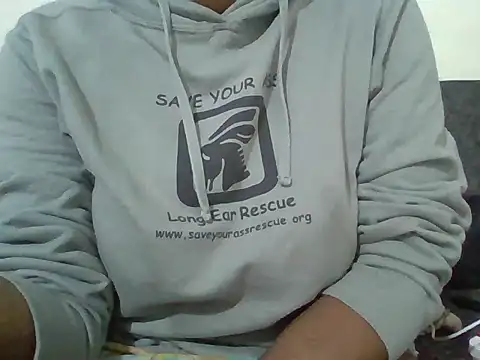 hotchoco03 online show from April 2026 09:07:02 PM