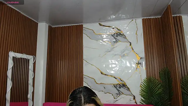 Snapshot of alonddra_tay chatting on May 2026 11:39:02 AM alonddra tay online show from May 2026 11:39:02 AM