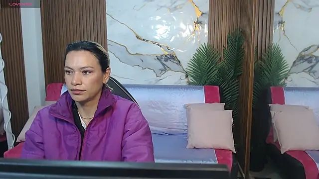 Snapshot of alonddra_tay chatting on May 2026 11:40:02 AM alonddra tay online show from May 2026 11:40:02 AM