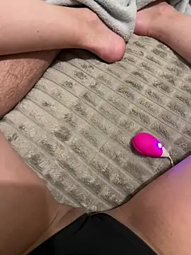 bonbon0910 online show from June 2026 10:24:01 PM