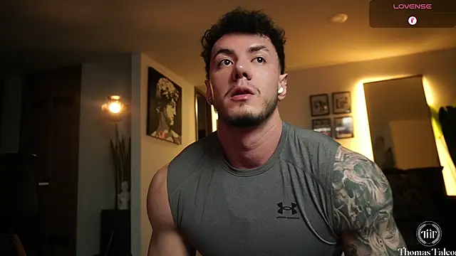 Thomas Falcon1 online show from April 2026 01:20:02 AM