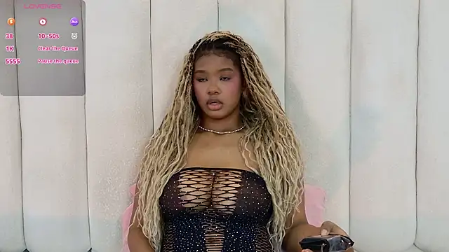 Snapshot of ela_ebony_ chatting on July 2026 10:34:01 PM ela ebony online show from July 2026 10:34:01 PM